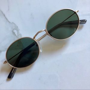 Madewell black round sunglasses